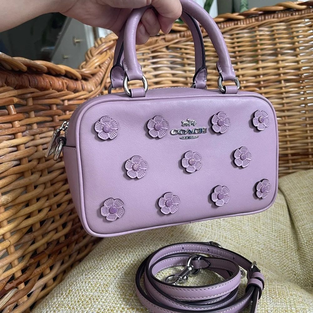 EUC Coach Lilac Tea Rose Satchel - Picture 2 of 6